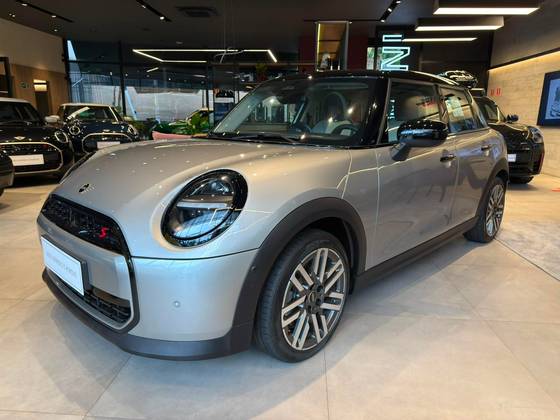 MINI COOPER 2.0 16V TWINPOWER GASOLINA S EXCLUSIVE 2P STEPTRONIC MINI COOPER 2.0 16V TWINPOWER GASOLINA S EXCLUSIVE 2P STEPTRONIC